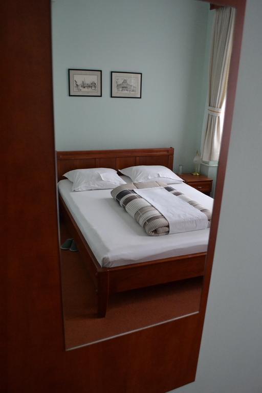 Ada Hotel Сараево Стая снимка