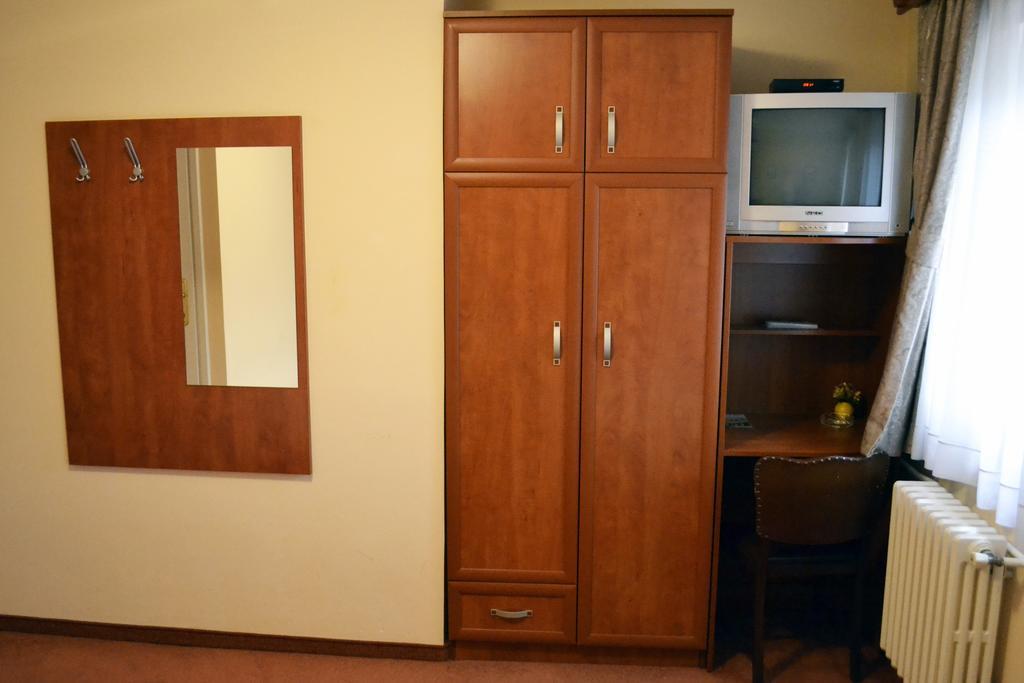 Ada Hotel Сараево Екстериор снимка